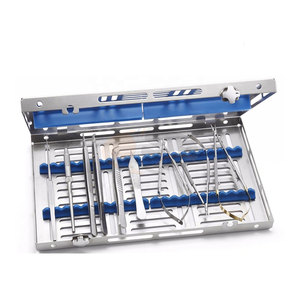 Kit de microchirurgie de base en acier inoxydable, comprenant un porte-aiguilles Castroviejo, des ciseaux chirurgicaux, des éleveurs, des tiges, des ciseaux, des lève-tissus MOL - Product Image 1