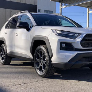 Utilisé pour Toyota pour RAV4 avec le carburant d'essence de transmission automatique et la norme d'émission Euro 5 - Product Image 1