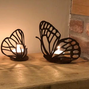 Black Metal Candle Holder Ideal For Creating Serene Ambience In Reading And Relaxation <b>Corners</b> - Product Image 1