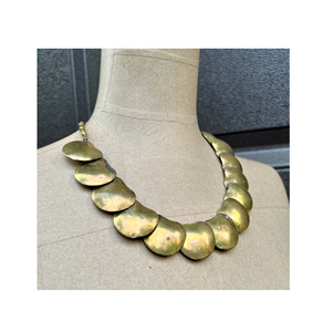 Collar de latón puro 100% hecho a mano de forma redonda y cadena de regalo hecha a mano para mujer collares con figuras de fiesta - Product Image 6