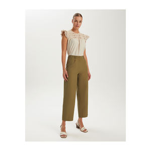 Pantalons larges en coton mélangé pour femmes BGN, fabriqués en Turquie - Product Image 1