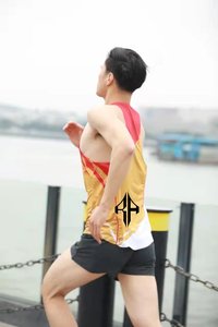 เสื้อกล้ามผู้ชายพิมพ์ซับลิเมชันคุณภาพสูงเนื้อผ้าฝ้าย100% ออกแบบโลโก้ได้ตามต้องการ - Product Image 6