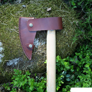 Hacha Vikinga Táctica de Alta Calidad para Bricolaje Industrial, Hecha a Mano con Madera de Palisandro y Hoja de Acero con Alto Contenido de Carbono, Grabada, para Exteriores - Product Image 5