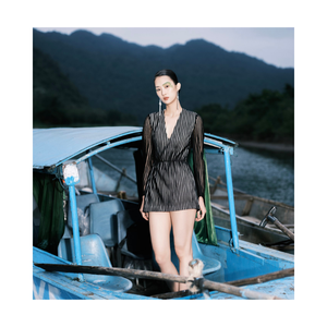 Robe midi à manches longues pour femmes avec col fendu Taille élastique Robe midi XAVIA Tissu non froissé du Vietnam - Product Image 1