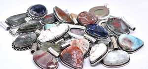 Pendentif en argent sterling massif 925 fait à la main Cabochon multi-pierres naturelles Design de lunette à la mode polonaise pour les chrétiens - Product Image 4