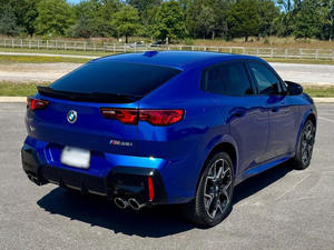 BMW X2 M35i 2024 Azul Metálico, Volante a la Izquierda, Usado, Llantas de Aleación R17, Asientos de Cuero, Paquete M Sport, Techo Panorámico 360 - Product Image 3
