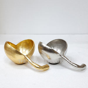 Bol plaqué or en aluminium et métal servant des collations Fruits Table à manger Accessoires de cuisine Country Rectangle Plats & Assiettes Bol - Product Image 3