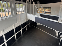 Nouvelle remorque pour chevaux ICON 3 Horse Angle Load 14 pieds, capacité 3000 kg, en aluminium, pour chevaux de race, avec logement, en vente