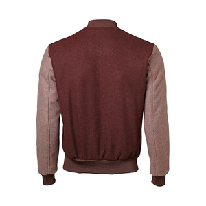 Veste universitaire avec doublure en matériau à changement de phase, corps en laine régulatrice de température, manches en cuir, adaptative au climat - Product Image 3