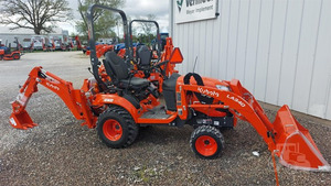 Mini-tracteur à roues BX23S 21HP Diesel 4x4 avec pelle rétrocaveuse et chargeur frontal - Équipement agricole et de construction multifonctionnel - Product Image 3