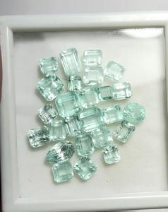 Pierre précieuse en vrac émeraude colombienne naturelle en forme d'octogone pierre précieuse à facettes - Product Image 1