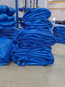 Lona Lisa de Alta Demanda para Cubiertas de Carga de Camiones, Forros de Carga, Protección de Transporte - Disponible en Grandes Cantidades - Product Image 4