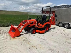 23pk Kubota BX-23S Tractor Met Maaier Graafmachine En Voorste Eindlader Bevestiging Beschikbaar - Product Image 6