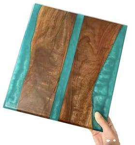 Tablero de charcutería de resina de madera de estilo clásico, último diseño, bloque de cortar, tablero de desayuno personalizado, plato de queso para el hogar y la cocina - Product Image 2