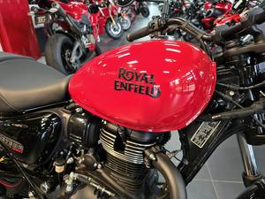 Pure Performance 2025-2026 Royals Enfields Meteor 350 349cc 1-cylindre Nouvelle Moto de Rue Expédition Porte à Porte - Product Image 3