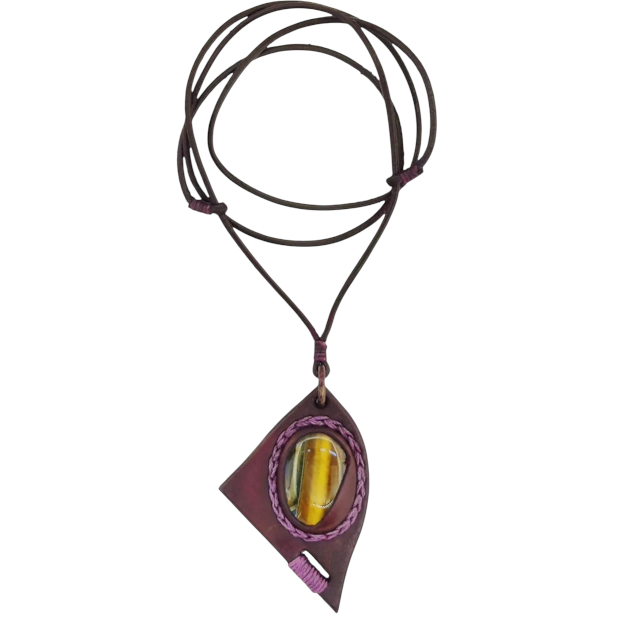 สีน้ำตาล