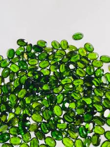 พลอยไดออปไซด์ทรงรี7*5โครเมี่ยมธรรมชาติพร้อมด้วยความมันวาวที่ยอดเยี่ยมและการตัดที่สมบูรณ์แบบ - Product Image 3