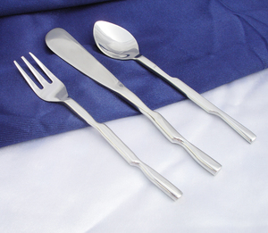 Design haut de gamme moderne siècle brillant vaisselle de table polonaise ensemble de couverts pour usage domestique et de fête hôtel ware ensemble de couverts fantaisie - Product Image 2