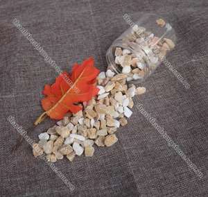 Galets de pierre naturelle dorés et neigeux pour chemin de jardin, aquarium, étang, décoration de salon en provenance du Vietnam - Product Image 6