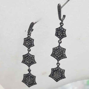 Boucles d'oreilles géométriques en argent sterling 925 avec diamant pavé naturel - Product Image 2