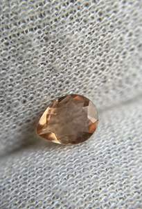 Pierre précieuse de tourmaline brute de haute qualité avec une pierre précieuse de coupe poire pêche naturelle pour la collection de guérison et les applications de pierres énergétiques - Product Image 4