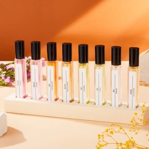 Échantillon de parfum authentique de 10ml, bouteille de parfum pour le corps des femmes <span class=keywords><strong>en</strong></span> verre, petit flacon de parfum <span class=keywords><strong>en</strong></span> <span class=keywords><strong>vrac</strong></span>, bon marché, vente <span class=keywords><strong>en</strong></span> gros - Product Image 1