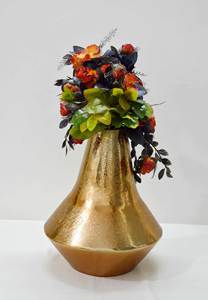 Premium Hot Metal Hammered Texture Pillar Shape Copper Toned Color Royal Look Flower <b>Vase</b> <b>Unique</b> Style Fancy Wedding Flower <b>Vase</b> - Product Image 2