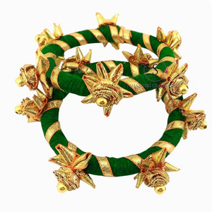 Modernas Pulseras de Gota con Diseño de Flores, Adornadas con Gotta Patti, Pulseras Verdes Hechas a Mano para Mujeres y Niñas, Ideales para Festivales - Product Image 4