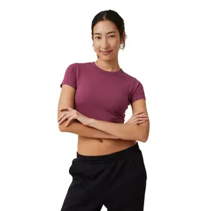 Vente la plus chaude femmes marron extensible Slim Fit t-shirt court à vendre femmes t-shirts courts vierges à vendre en vrac