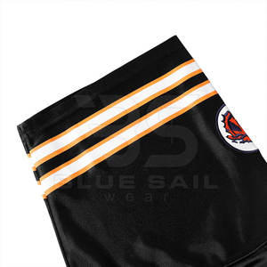 เสื้อเจอร์ซีย์อเมริกันฟุตบอลชายพร้อมแผงตาข่ายและอุปกรณ์เสื้อเจอร์ซีย์ฟุตบอลอเมริกันออกแบบได้ตามต้องการ - Product Image 3