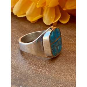 Navajo-Made Men's Inlay Ring with Kingman Turquoise & Sterling <b>Silver</b> Cultural Collectible Jewelry Size 13.75 - Product Image 3