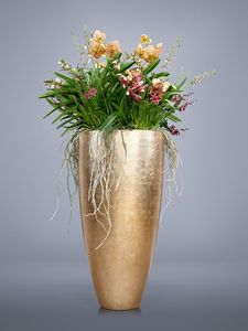 Florero de metal grande con apertura de boca ancha, ideal para organizar grandes ramos de flores para bodas o eventos especiales - Product Image 6