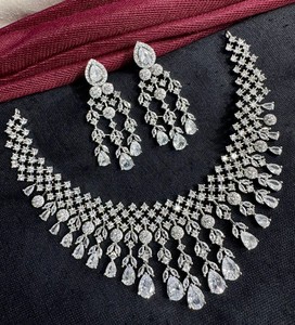 Collar de diamantes americano a la moda, conjunto de collar con diseño de lágrima, conjuntos de hojas y pendientes, joyería nupcial para boda, regalos de fiesta para novias - Product Image 1