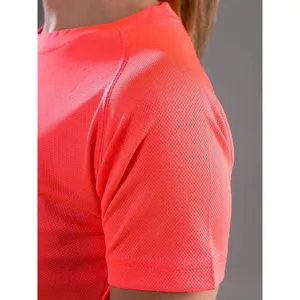 T-shirt promotionnel personnalisable pour femmes – Idéal pour le merchandising sur mesure - Product Image 4