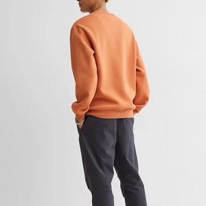 เสื้อมีฮู้ดและสเวตเชิ้ตสำหรับผู้ชายดีไซน์คอกลมมีซิปปัก - Product Image 4