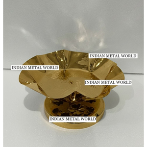 Bol à chocolat en métal finition or de luxe, forme élégante de fleur, bol de service décoratif, décoration moderne pour la maison, bol à chocolat en aluminium - Product Image 4