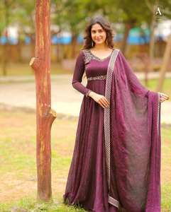 MEJORA LA BELLEZA DE TU ARMARIO CON ESTE VESTIDO RECIÉN LANZADO HERMOSO VESTIDO DE SEDA TRITURADA DE ORO 3 PCS - Product Image 1