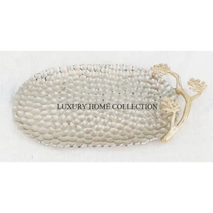 ชามเสิร์ฟโลหะสำเร็จรูปแบบโบราณที่หายากและพิเศษพร้อมลวดลายหรูหราและรูปทรงประติมากรรมสำหรับการตกแต่งภายในที่หรูหรา - Product Image 4