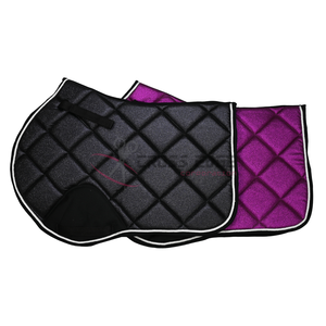 Meilleure vente Ensemble de tapis de selle pour cheval équestre de dressage rembourré avec bonnet d'oreille de cheval Bottes de brossage à paillettes Tack de compétition - Product Image 1