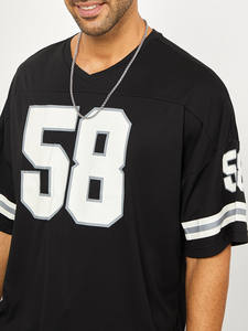 เสื้อฟุตบอลอเมริกันแขนสั้นพรีเมียม ผ้าโพลีเอสเตอร์ 100% ระบายอากาศได้ดี เหมาะสำหรับฤดูร้อน สามารถปรับแต่งได้สำหรับทีม - Product Image 3