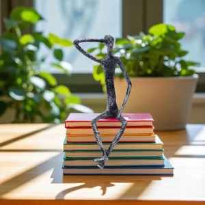 Escultura de metal decorativa muy solicitada, perfecta para exhibir en interiores o interiores corporativos, disponible a un precio asequible - Product Image 4