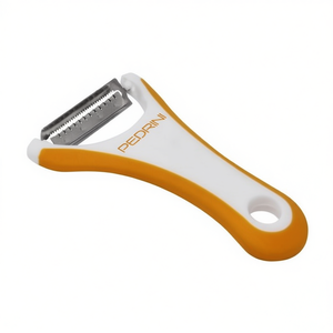 Éplucheur de pommes de terre multifonction Pedrini et lame à julienne en plastique blanc et orange 04GD167 Outil pour fruits et légumes - Product Image 3