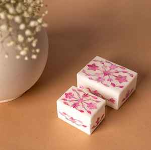 Caja de regalo de mármol con incrustaciones de nácar Natural hecha a mano de la mejor calidad para regalo de Arabia Saudita y Dubái - Product Image 1