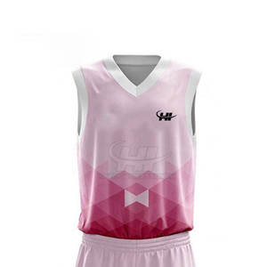 ชุดบาสเก็ตบอลโพลีเอสเตอร์ระบายอากาศได้ดีสำหรับผู้ชาย พร้อมสีและโลโก้ที่ปรับแต่งได้ - Product Image 4