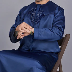 Stylish and Comfortable Anti-static Casual Traditional Men's Thobe with Hood-Polyester Ankle Length for Eid & Hajj Events - Product Image 4