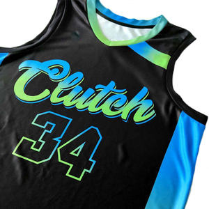 Uniforme de basket-ball avec logo imprimé de haute qualité pour hommes maillots de basket-ball réversibles pour jeunes par sublimation personnalisée - Product Image 5