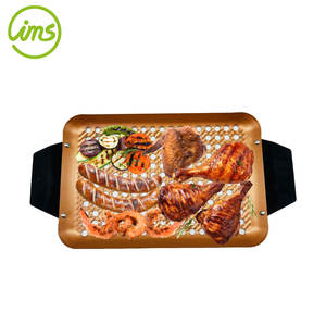 Bandeja rectangular antiadherente para barbacoa con asa de material metálico - Product Image 5
