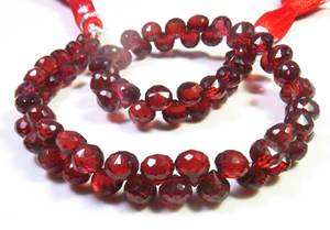 ขายส่งจำนวนมากของธรรมชาติสีแดง mozambique ลูกปัดหัวหอมอัญมณี9 ''สาระ5-5.5มม briolette เหลี่ยมตัดสำหรับทำเครื่องประดับ - Product Image 5