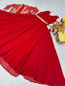 Veste Bandhej et robe longue de créateur pour la fête - Product Image 2