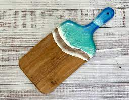 Planche à découper en époxy de résine faite à la main de luxe Matériau PC écologique pour la découpe de fruits et légumes - Product Image 3